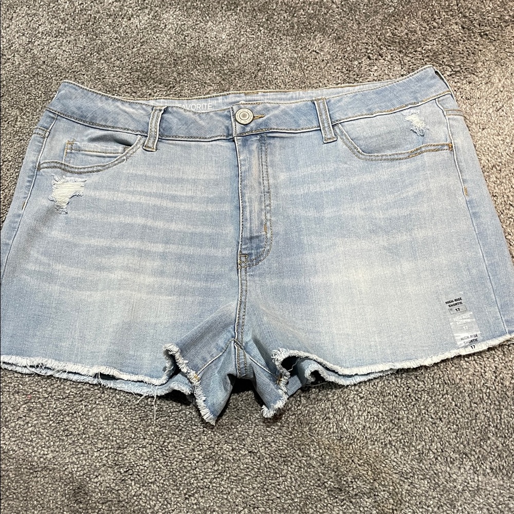 NEW SO high rise shortie jean shorts stretchy